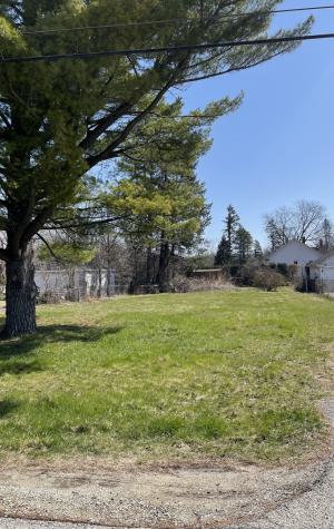 221 North Graylynn Drive Mount Prospect IL 60056