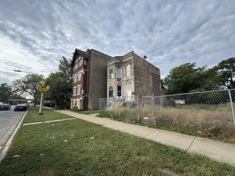 338 North Hamlin Avenue Chicago IL 60624