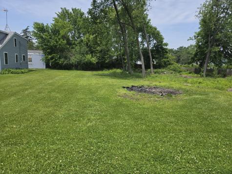 42644 North Lake Drive Antioch IL 60002
