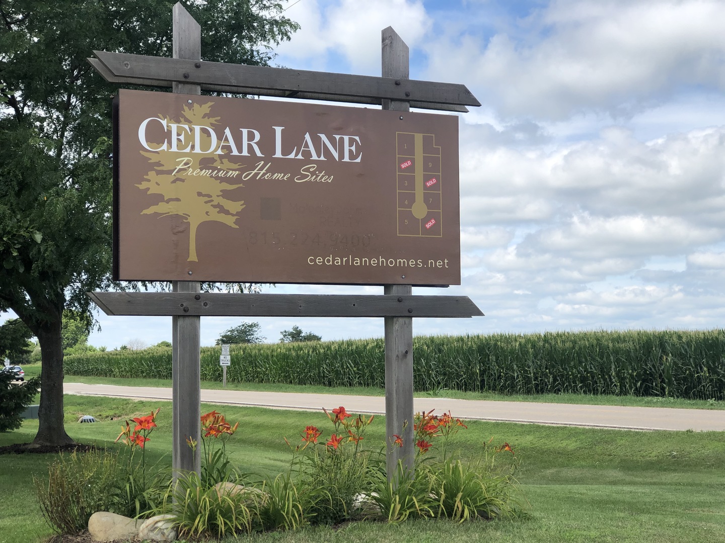 1885 Cedar Lane Peru IL 61354