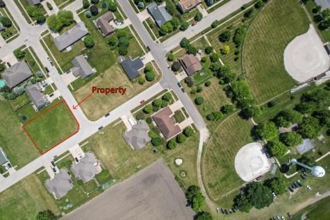 900/902 Center Street Mazon IL 60444