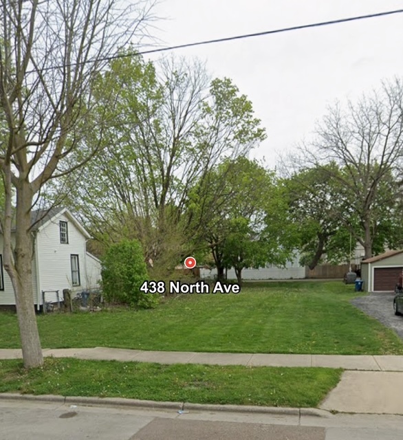 438 North Avenue Aurora IL 60505