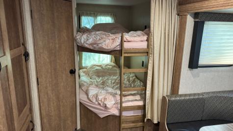 21-229 Woodhaven Lakes Sublette IL 61367
