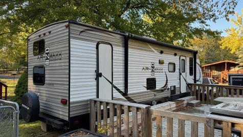 21-229 Woodhaven Lakes Sublette IL 61367