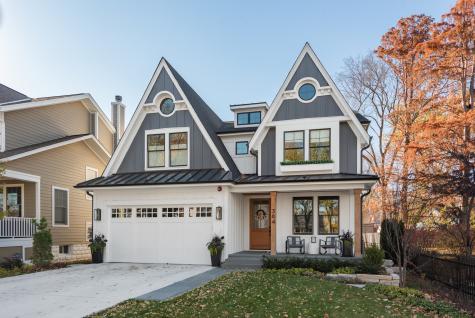 324 North Charlotte Street Lombard IL 60148