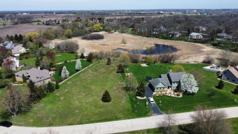 6114 Whiteoak Drive Mchenry IL 60050
