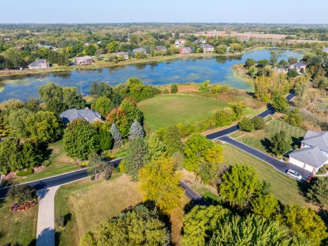 6857 Ellis Avenue Long Grove IL 60047