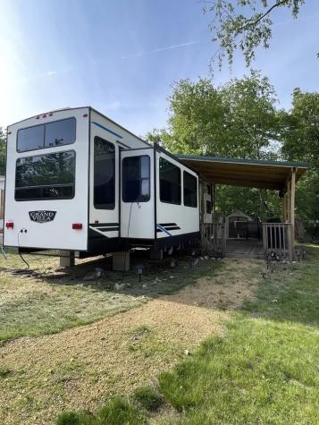 5-515 Woodhaven Lakes Sublette IL 61367