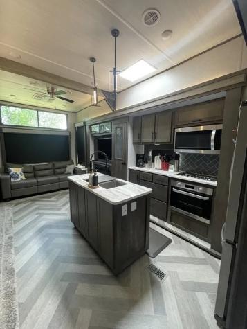 5-515 Woodhaven Lakes Sublette IL 61367