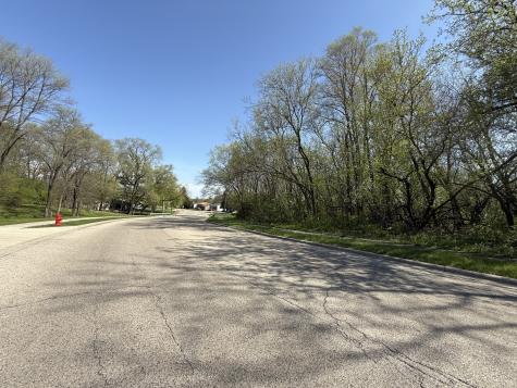 1716-1728-1740 Oak Drive Mchenry IL 60050