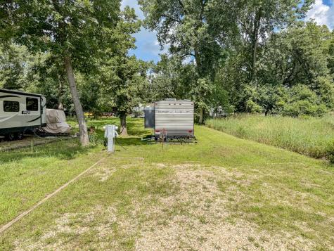 8/110 Woodhaven Sublette IL 61367
