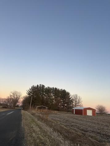 15757 Black Road Lyndon IL 61261