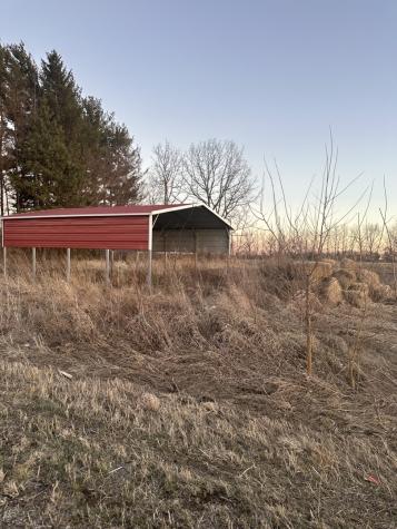 15757 Black Road Lyndon IL 61261