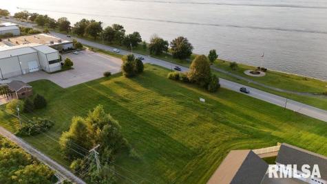 River Drive Moline IL 61265