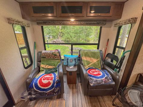27/96 Woodhaven Sublette IL 61367