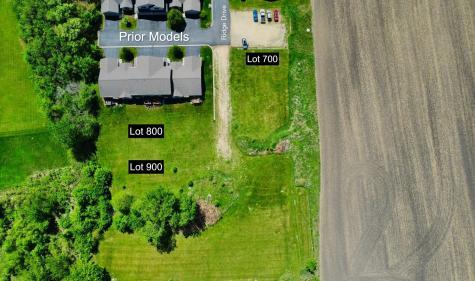 700-900 Ridge Drive Sycamore IL 60178