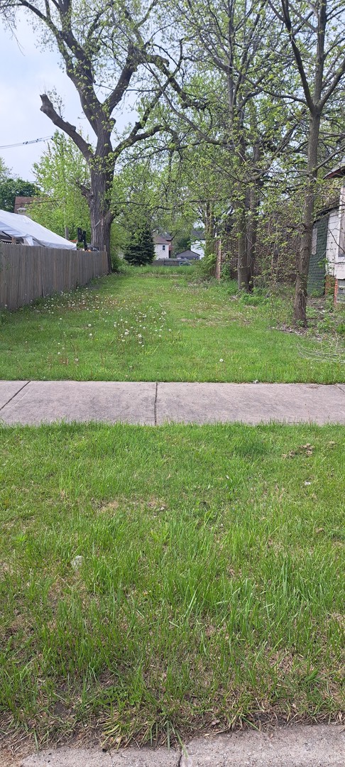 433 West 60th Place Chicago IL 60621