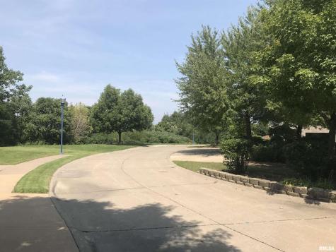 631 7TH Street Court Moline IL 61265