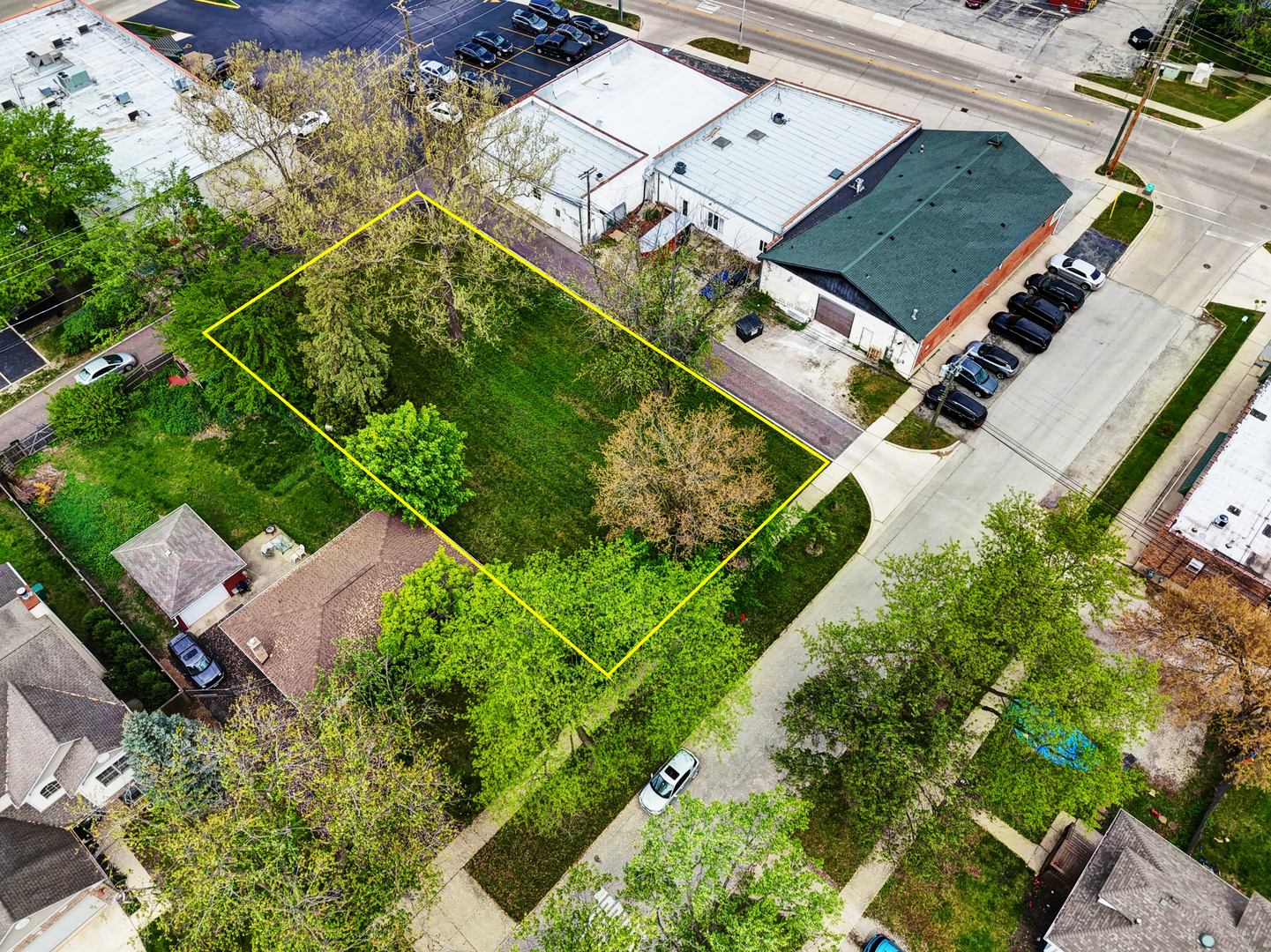 260 North Linden Avenue Westmont IL 60559