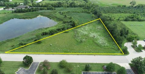 7 Galaxy Way Woodstock IL 60098