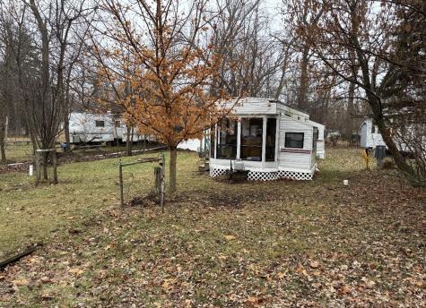 23-121 Woodhaven Lakes Sublette IL 61367