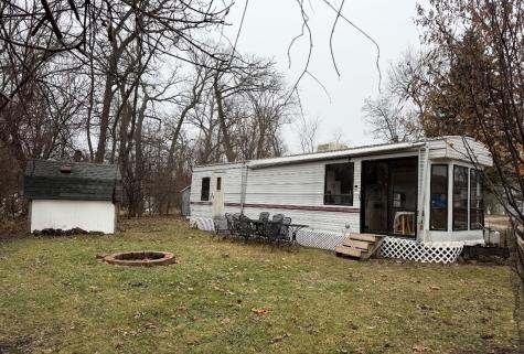 23-121 Woodhaven Lakes Sublette IL 61367