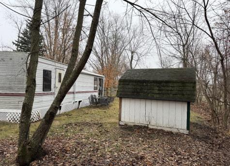 23-121 Woodhaven Lakes Sublette IL 61367