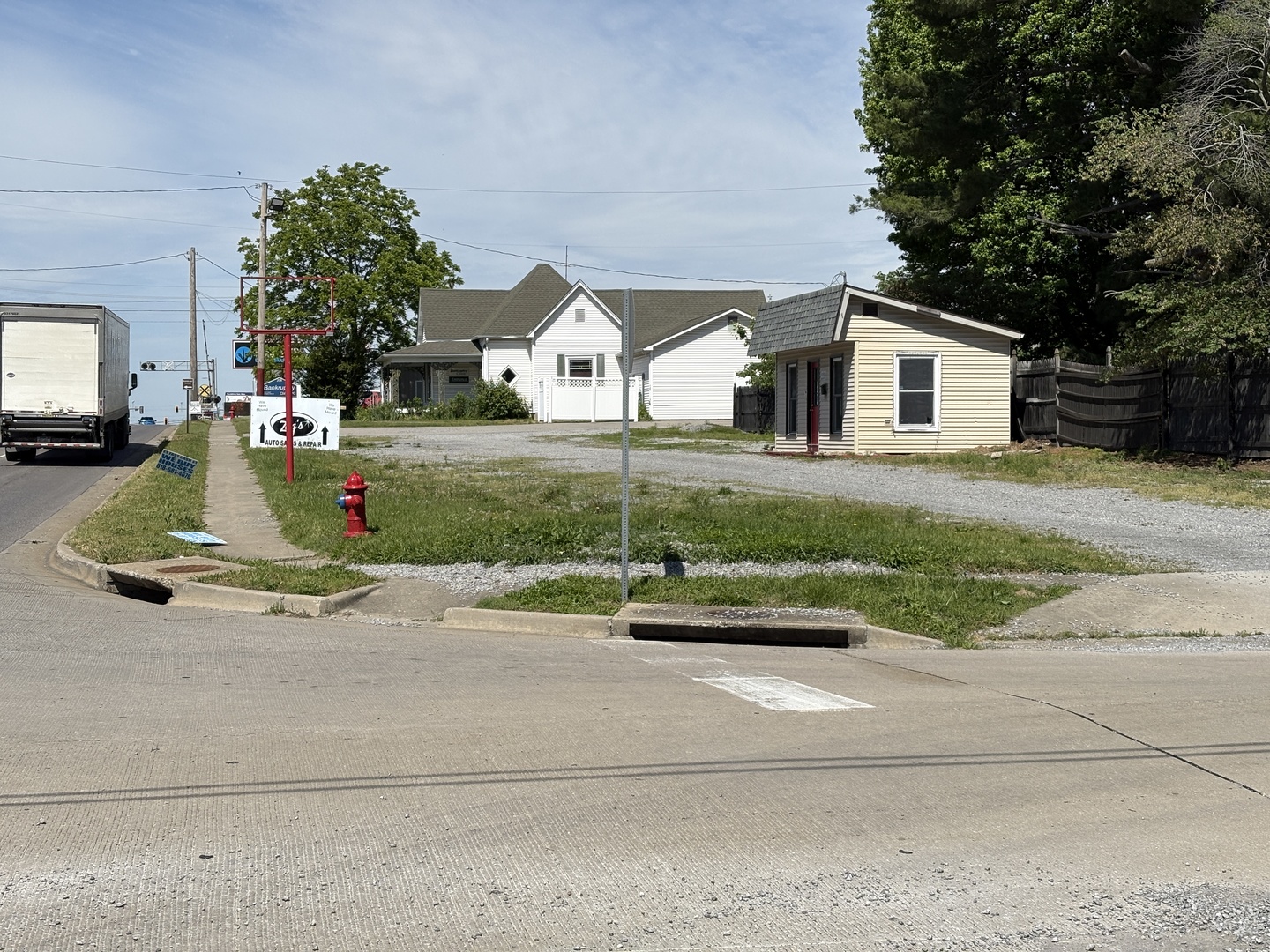 200 West Deyoung Street Marion IL 62959