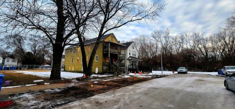 8507 South Brandon Avenue Chicago IL 60617