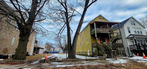 8507 South Brandon Avenue Chicago IL 60617