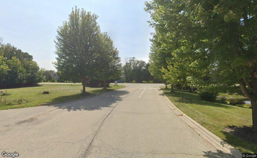 1102 Noble Parkway Port Barrington IL 60010
