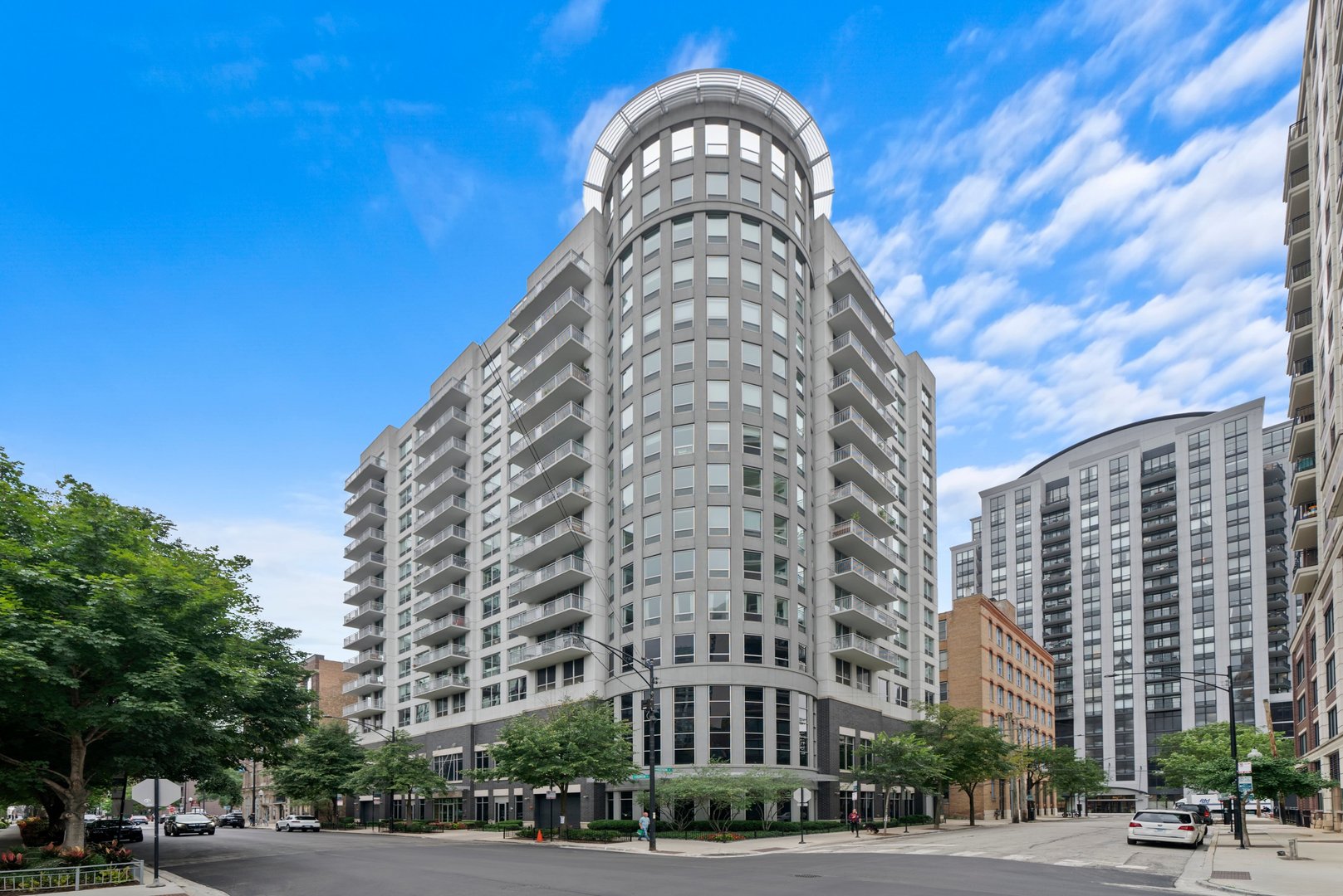 421 West Huron Street Chicago IL 60654