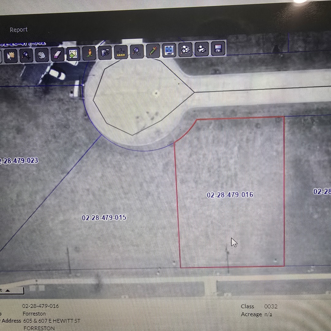 605 Hewitt Street Forreston IL 61030