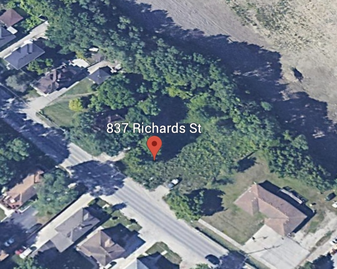 833-837 Richards Street Joliet IL 60433