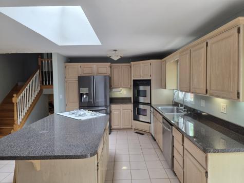 5787 North Clifford Avenue Chicago IL 60646