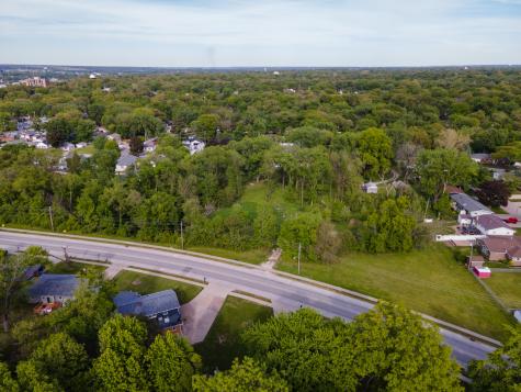 2400 Kennedy Drive East Moline IL 61244