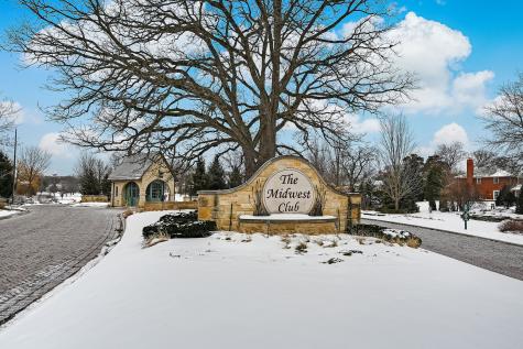 1753 Midwest Club Parkway Oak Brook IL 60523