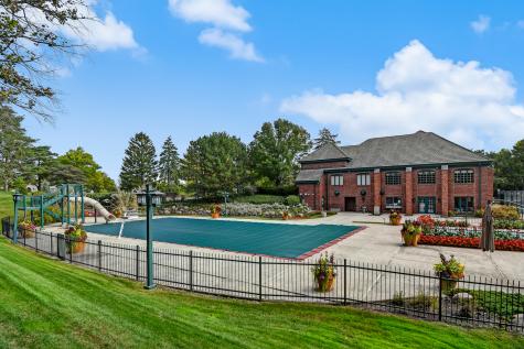 1753 Midwest Club Parkway Oak Brook IL 60523