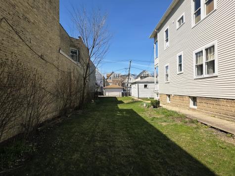 2712 North Western Avenue Chicago IL 60647