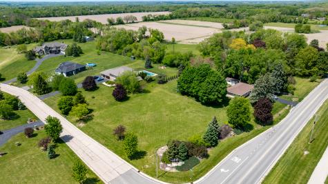2600 Sanctuary Lane Spring Grove IL 60081