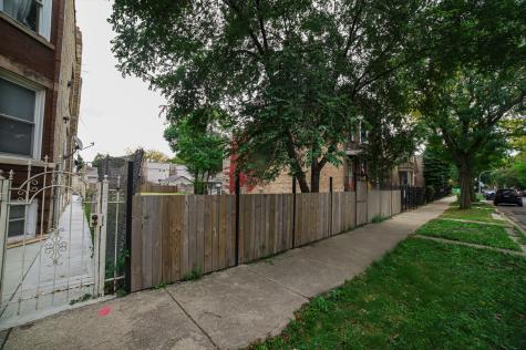 931 North Lawndale Avenue Chicago IL 60651