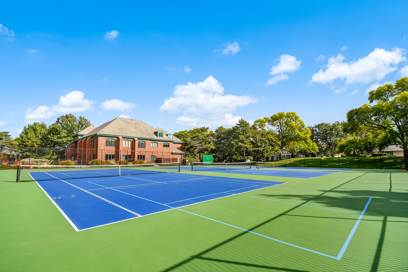 1751 Midwest Club Parkway Oak Brook IL 60523