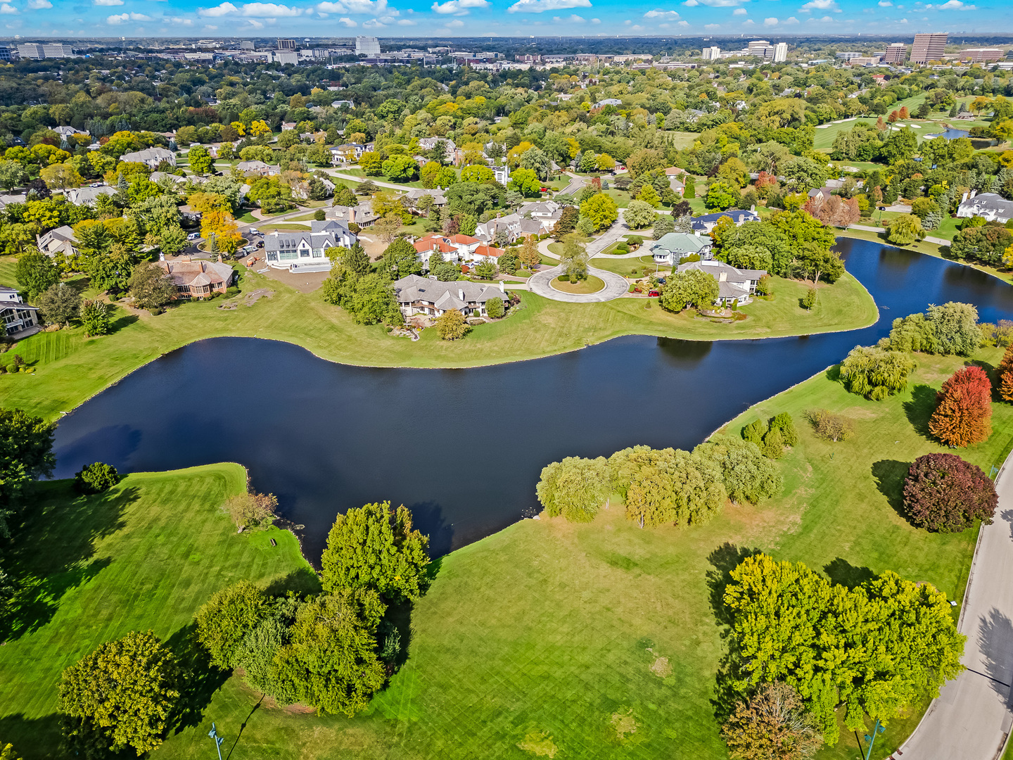 1751 Midwest Club Parkway Oak Brook IL 60523