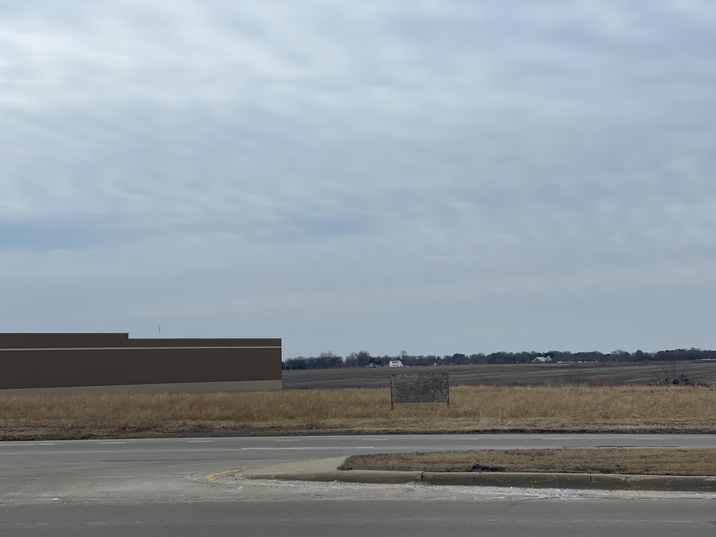 East Lincolnway Sterling IL 61081