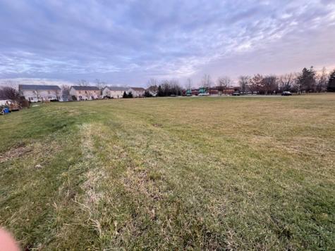 264 Augusta Avenue West Chicago IL 60185