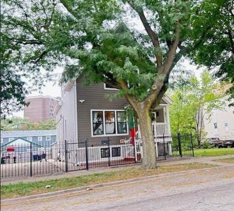 4250 South Wells Street Chicago IL 60609