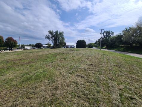 Lot 1 Lakeside Court Mccullom Lake IL 60050