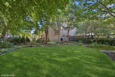 4612 North Magnolia Avenue Chicago IL 60640