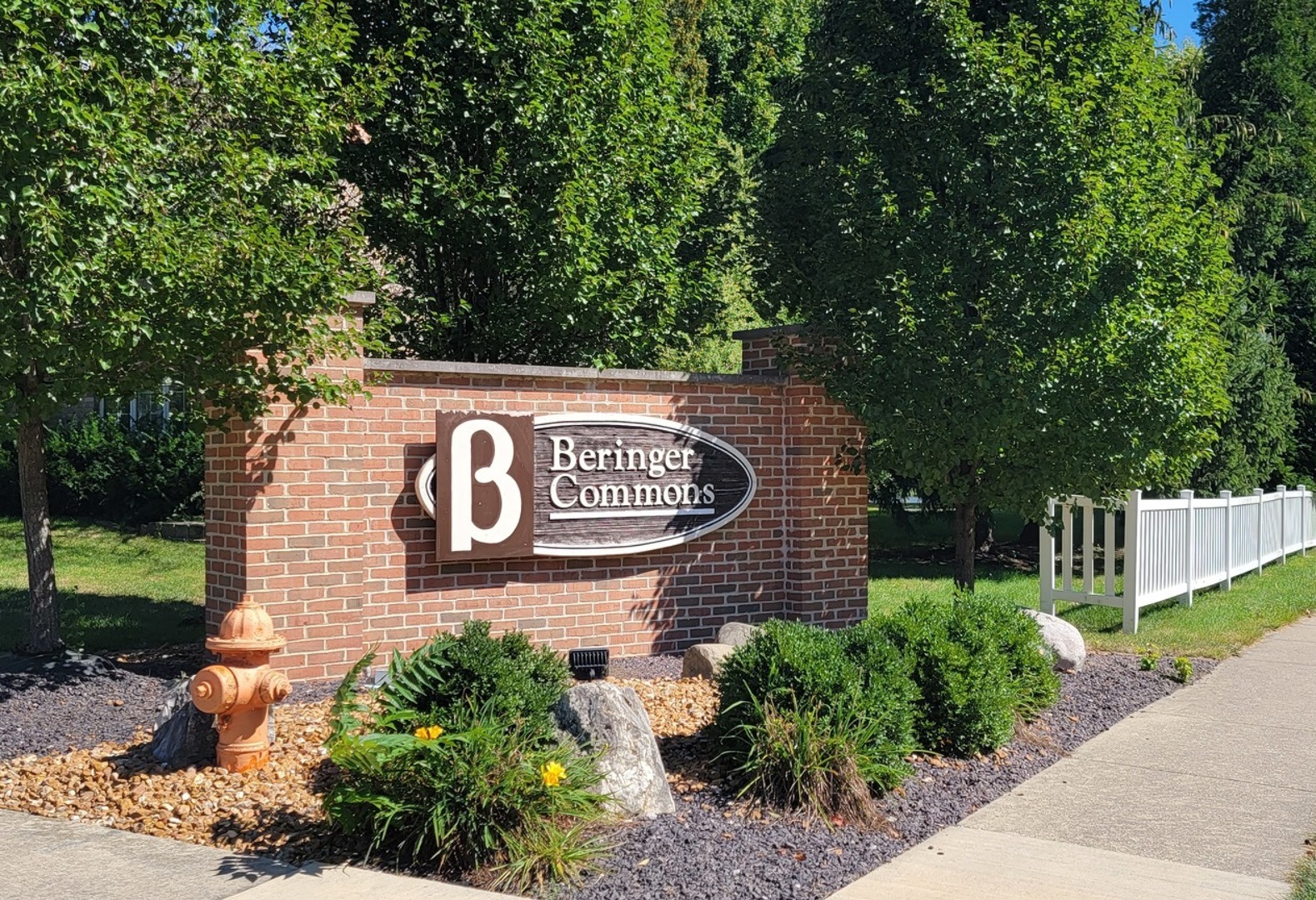 2812 Haydon Drive Urbana IL 61802