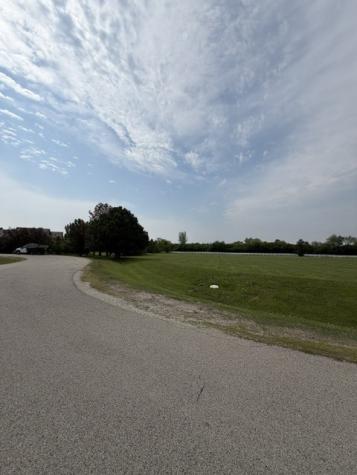 36650 N Kimberwick Lane Wadsworth IL 60083